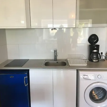 Apartment Tres Bel Au Grau Du Roi Equipe 33m2